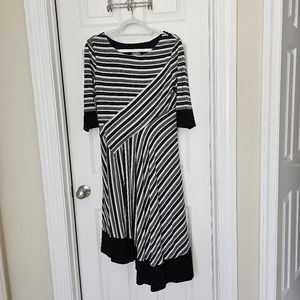 Black/white/gray asymmetrical hem Dress